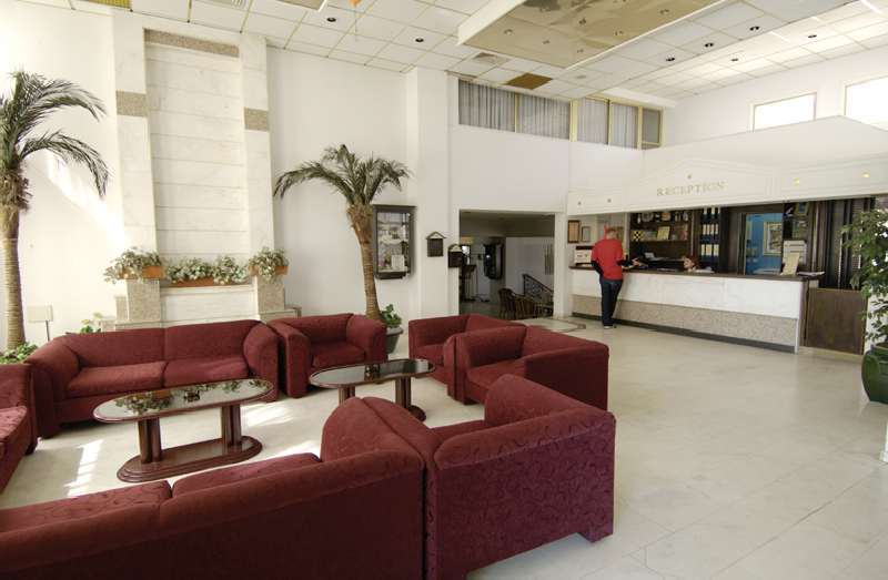 Crown Resorts Henipa Ларнака Екстер'єр фото